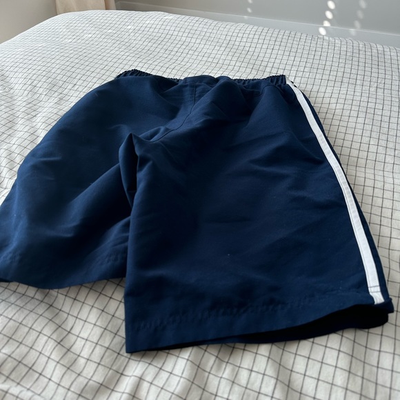 Vintage Adidas Gym Shorts Two Pocket Athletic - Picture 2 of 4